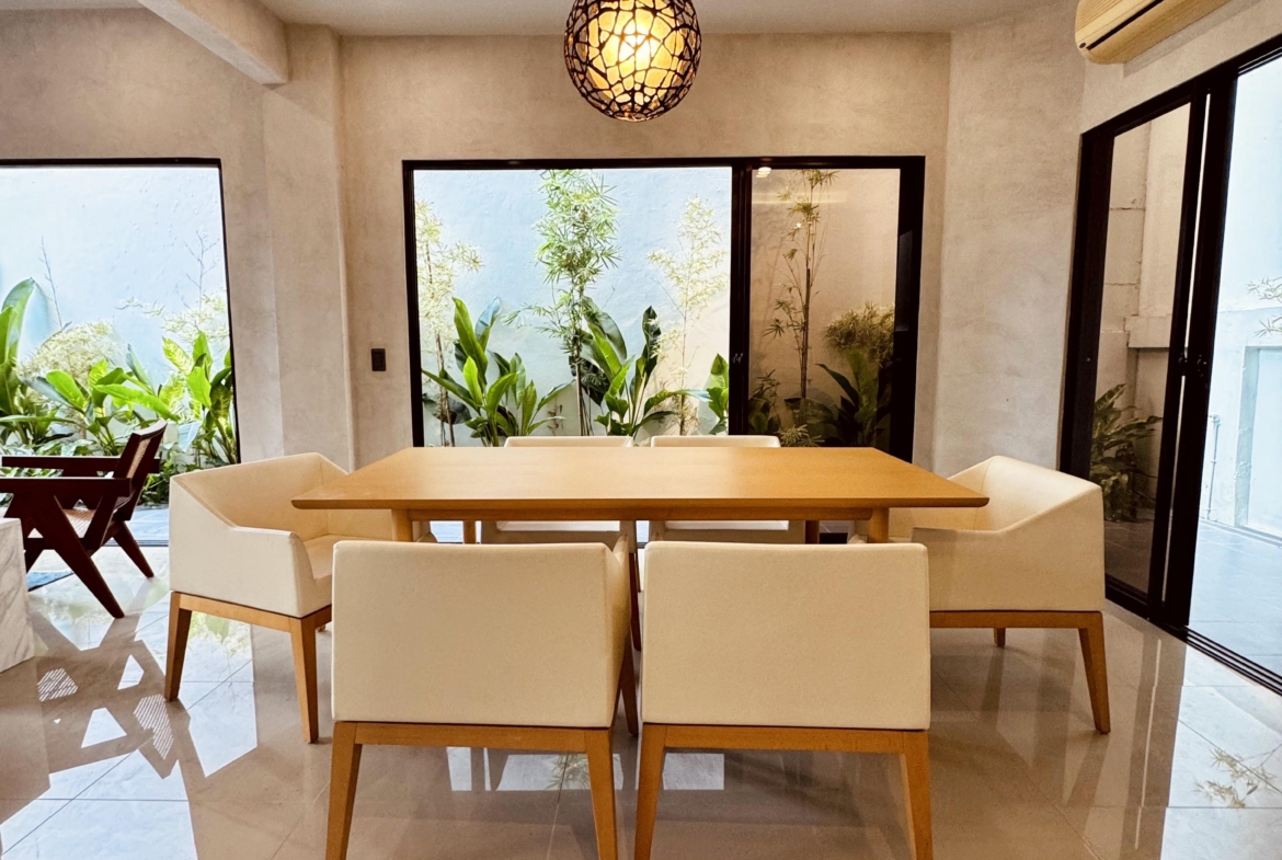 Mahogany Grove house for sale