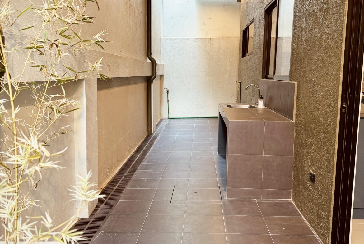 Mahogany Grove house for sale