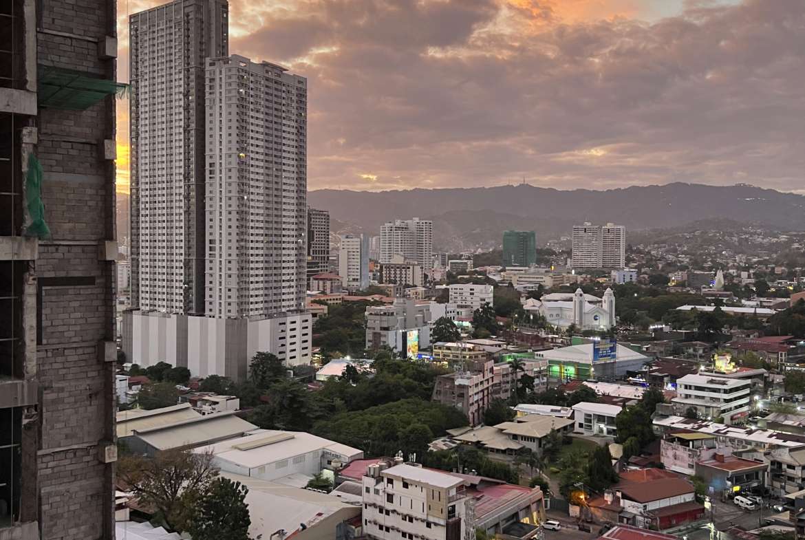 City Clou Unit 2205 for rent Cebu