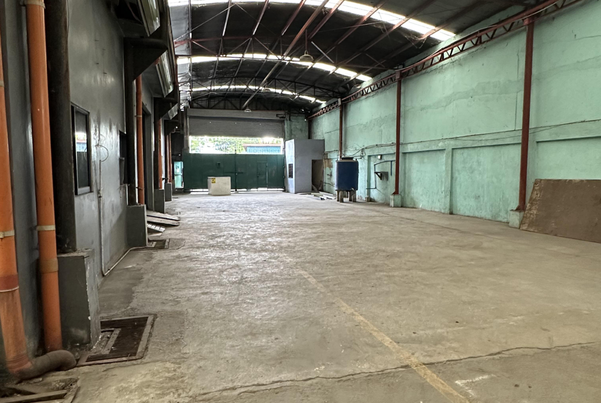 Warehouse for rent in Cordova