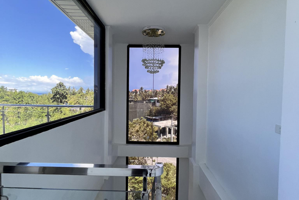 Victoria Heights house for sale