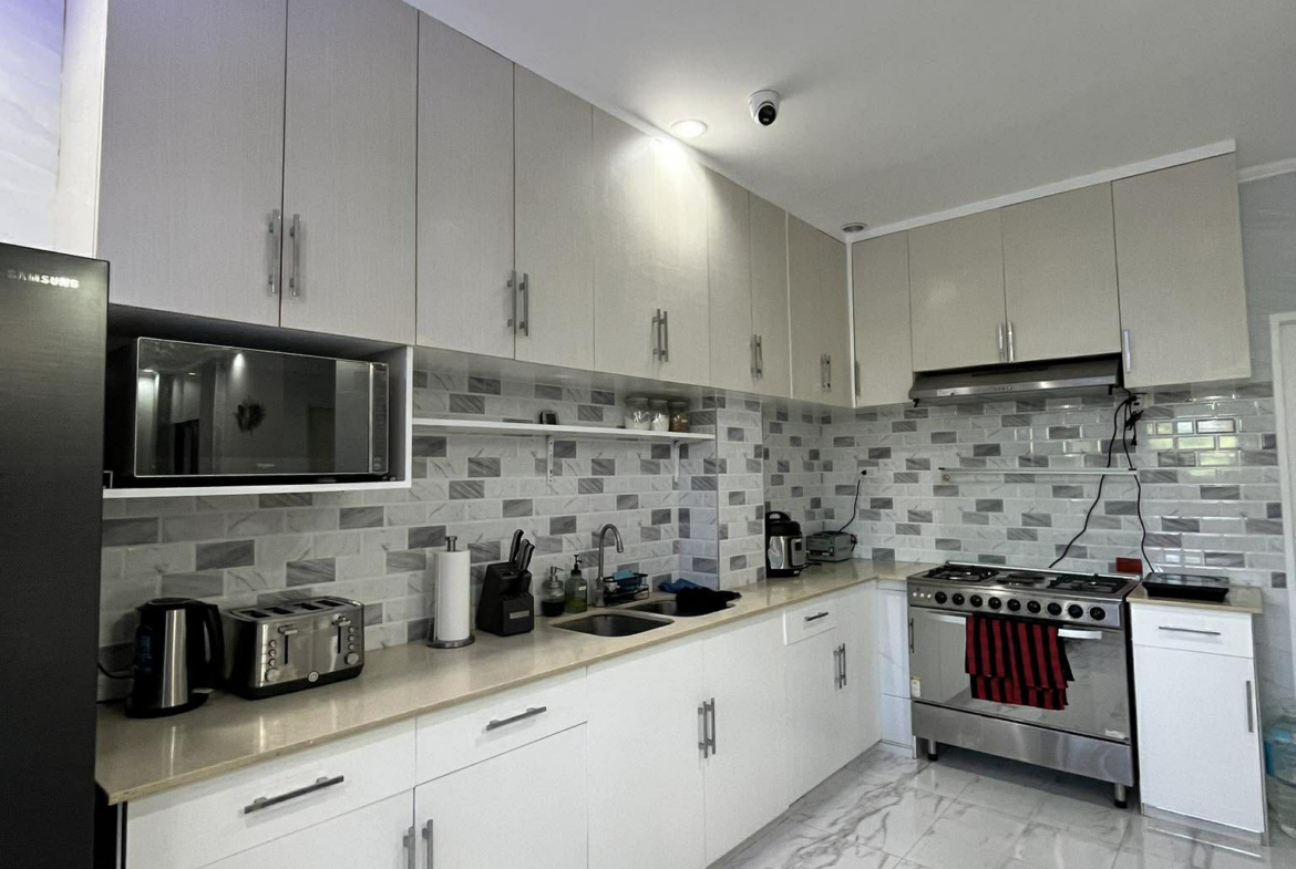 Victoria Heights house for sale